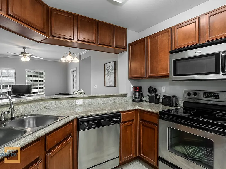 3218 Veterans Memorial Pkwy #3X3 — Photo 17