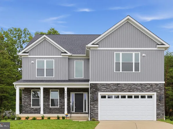 1400 Woodmead Ct, Accokeek, MD 20607