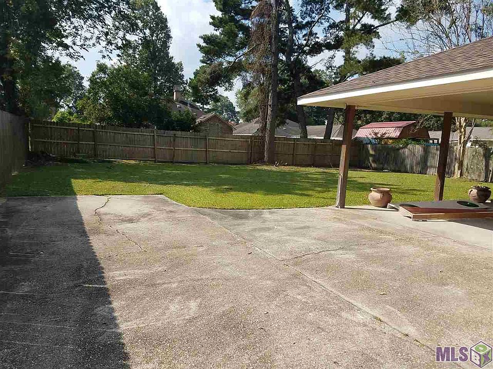 2nd image of 16704 Abshire Ave