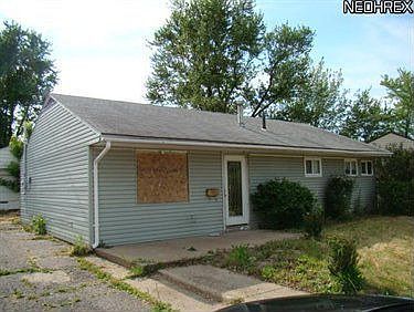 2nd image of 3910 Norfolk Ave