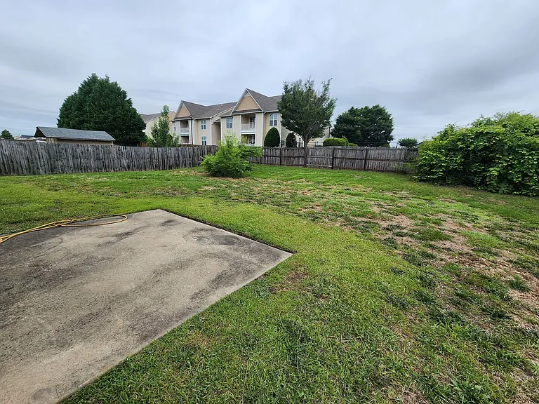 5716 Scarecrow Ct — Photo 5