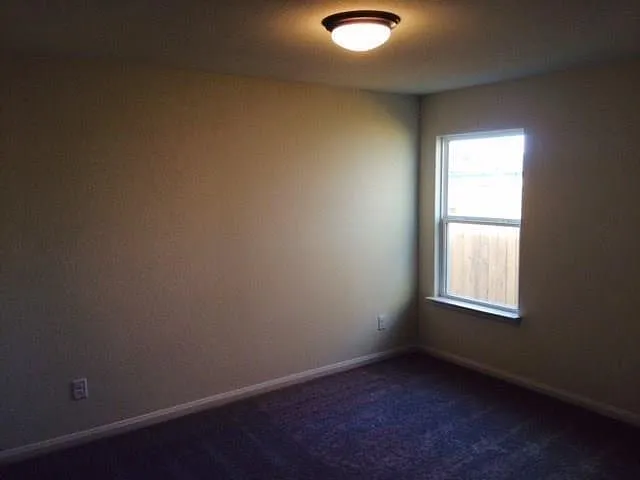 1532 Treeta Trl — Photo 11