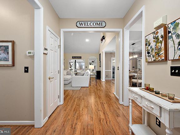 5th image of 10434 New Quay Rd