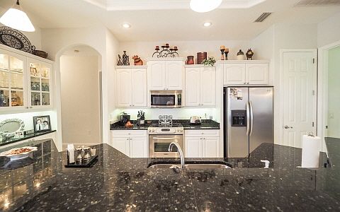 2nd image of 6016 Aquavista Dr