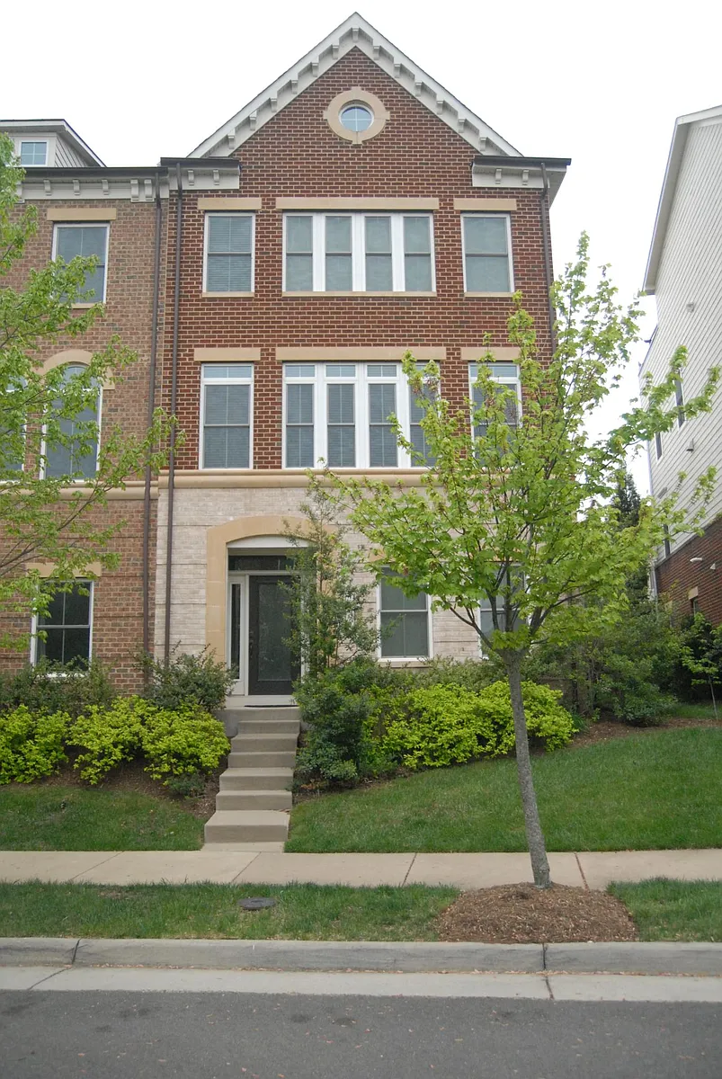 Front of Townhouse - 44691 Collingdale Ter