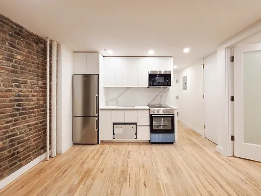 Rented by Citified Realty Group LLC | media 4