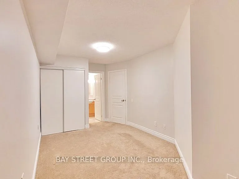 70 Byng Ave #32 — Photo 11
