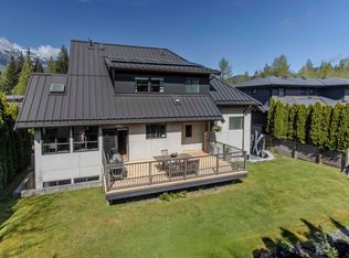 1007 Jay Cres, Squamish, BC V8B0P2