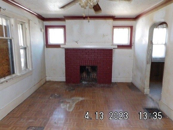 2nd image of 2035 E Cleveland Ave