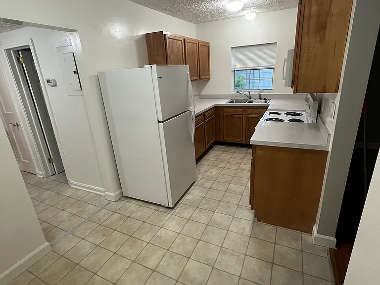 3616 Post St #4 — Photo 10