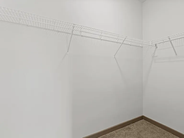 Metropolis Apartments — Photo 17