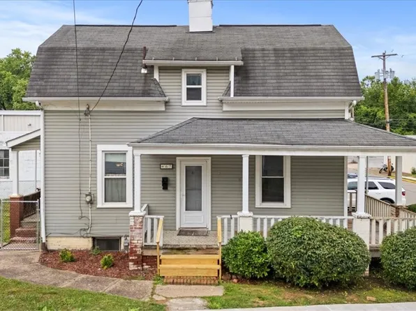 67 Orchard St, Ambridge, PA 15003