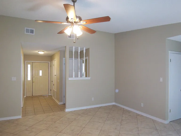 727 Valley Ridge Way — Photo 4