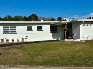 906 Santa Cruz Rd, Cocoa Beach, FL 32931