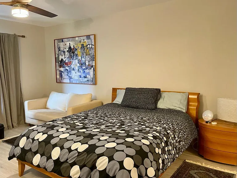 800 E Camino Real #310 — Photo 20