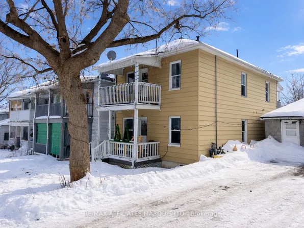 120 A Guy St #120, Cornwall, ON K6H 4T8