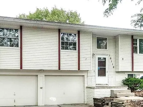16110 Hickory St, Omaha, NE 68130