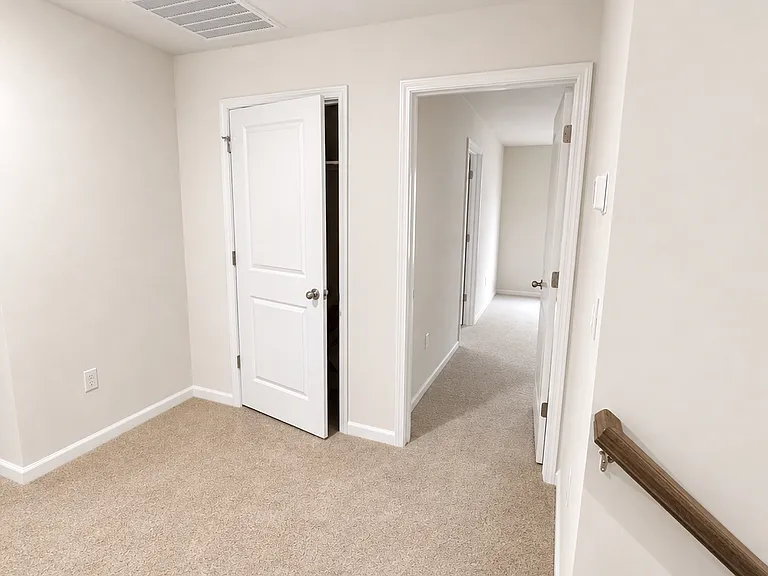 57 Stone Apairy Dr — Photo 29