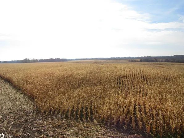 160A 270th St, Mount Sterling, IA 52573