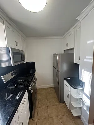 Sold by JC Cornerstone Realty & Management LLC | media 21