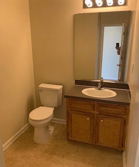 3935 Sterling Pointe Dr — Photo 13