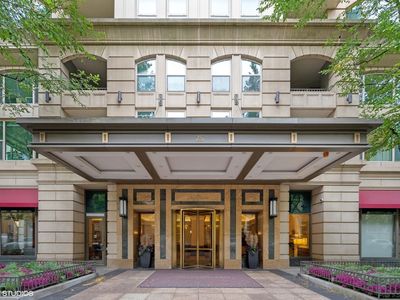 25 E Superior St APT 2302, Chicago, IL, 60611