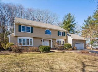 83 Beverly Dr, Avon, CT 06001