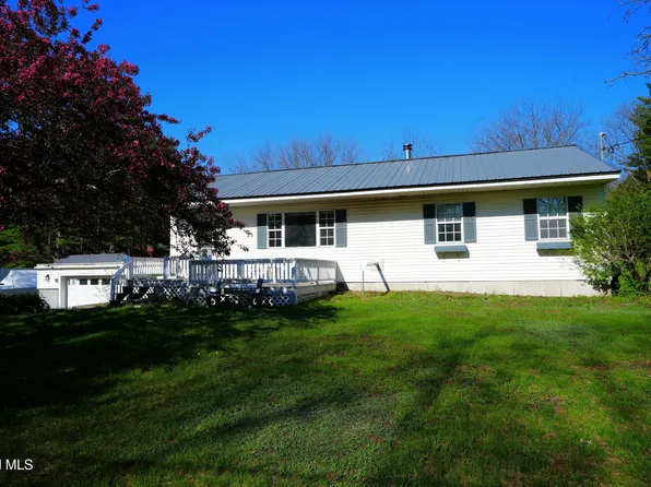 301 Bemis Road, Mayfield, NY 12078