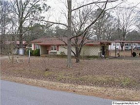 2nd image of 1499 Shelby Dr