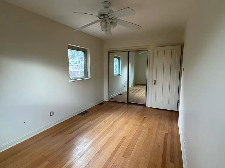 660 S Alcott St — Photo 24