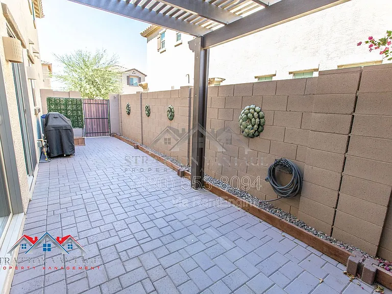 3738 E Dogwood Dr — Photo 46