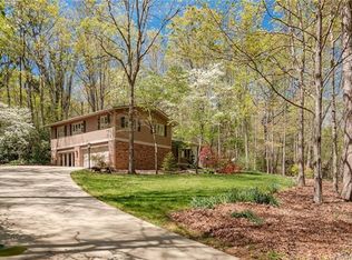 14 Woodmere Dr, Arden, NC 28704