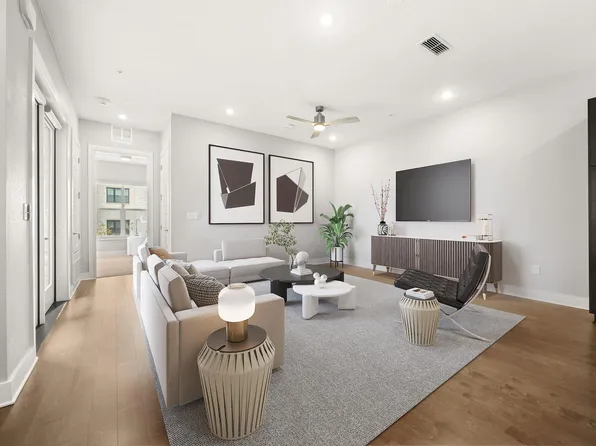 4325 Jackson Ave #2202, Austin, TX 78731