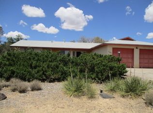 385 Lisbon Ave SE, Rio Rancho, NM 87124