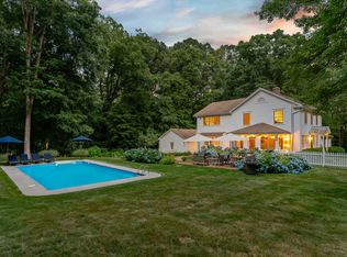 137 Weston Rd, Weston, CT 06883