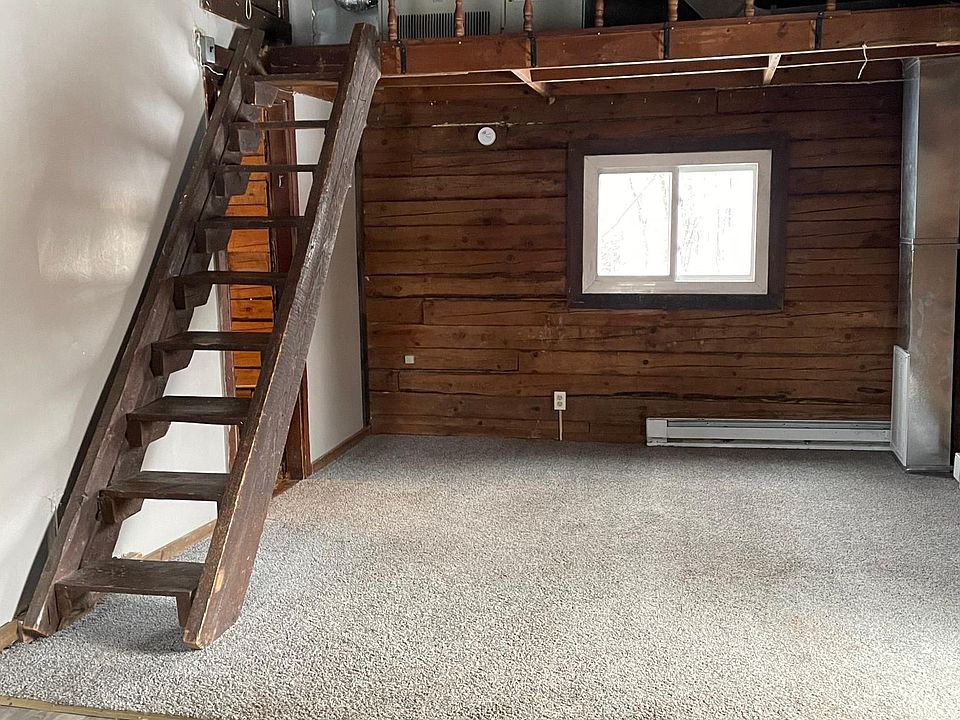 2nd image of 4202 Lampman Rd #4