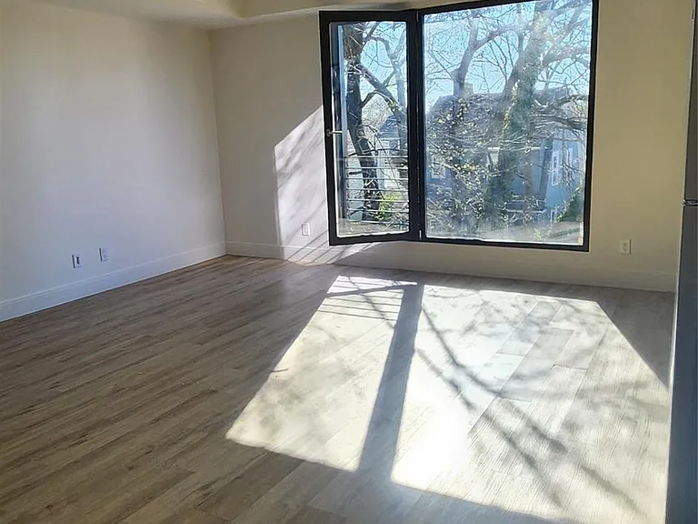50 Roosevelt Ave #A301 — Photo 5