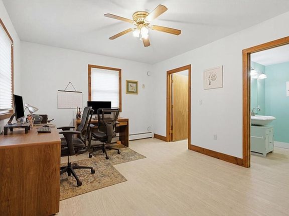 3rd image of 15 Sylvan Avenue