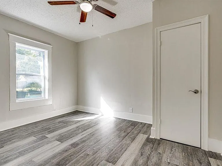 625 Spring St — Photo 11