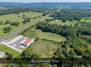 E Gooseneck Rd, Sparta, TN 38583