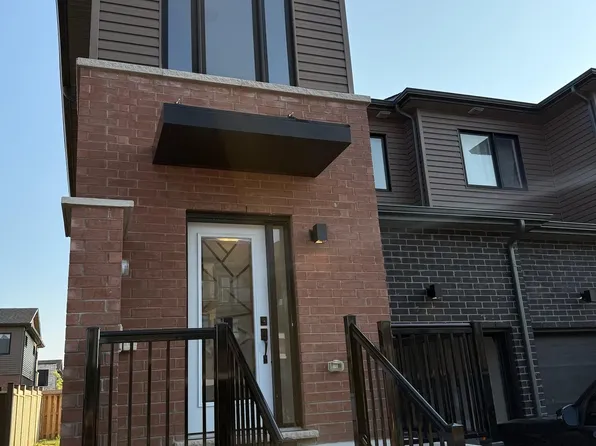 141 Turnberry Ln, Barrie, ON L9J 0M4