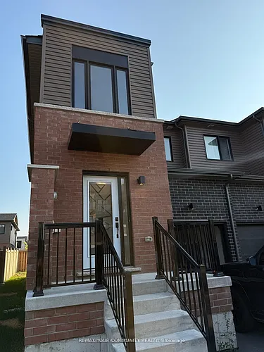 141 Turnberry Ln Photo 1
