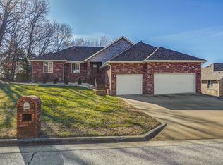 2250 E Amory St, Springfield, MO 65804