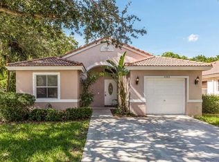 4903 NW 55th Blvd, Pompano Beach, FL 33073