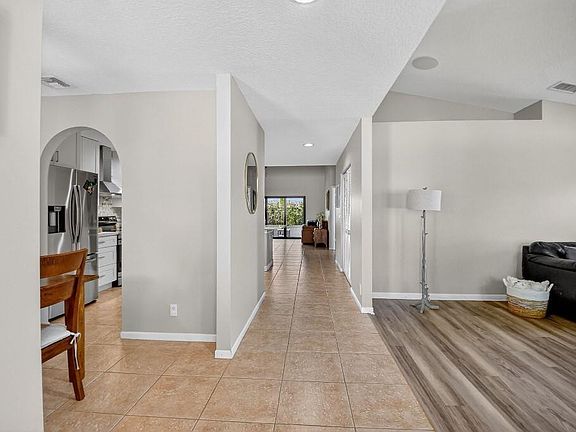 4th image of 7549 Chicora Court