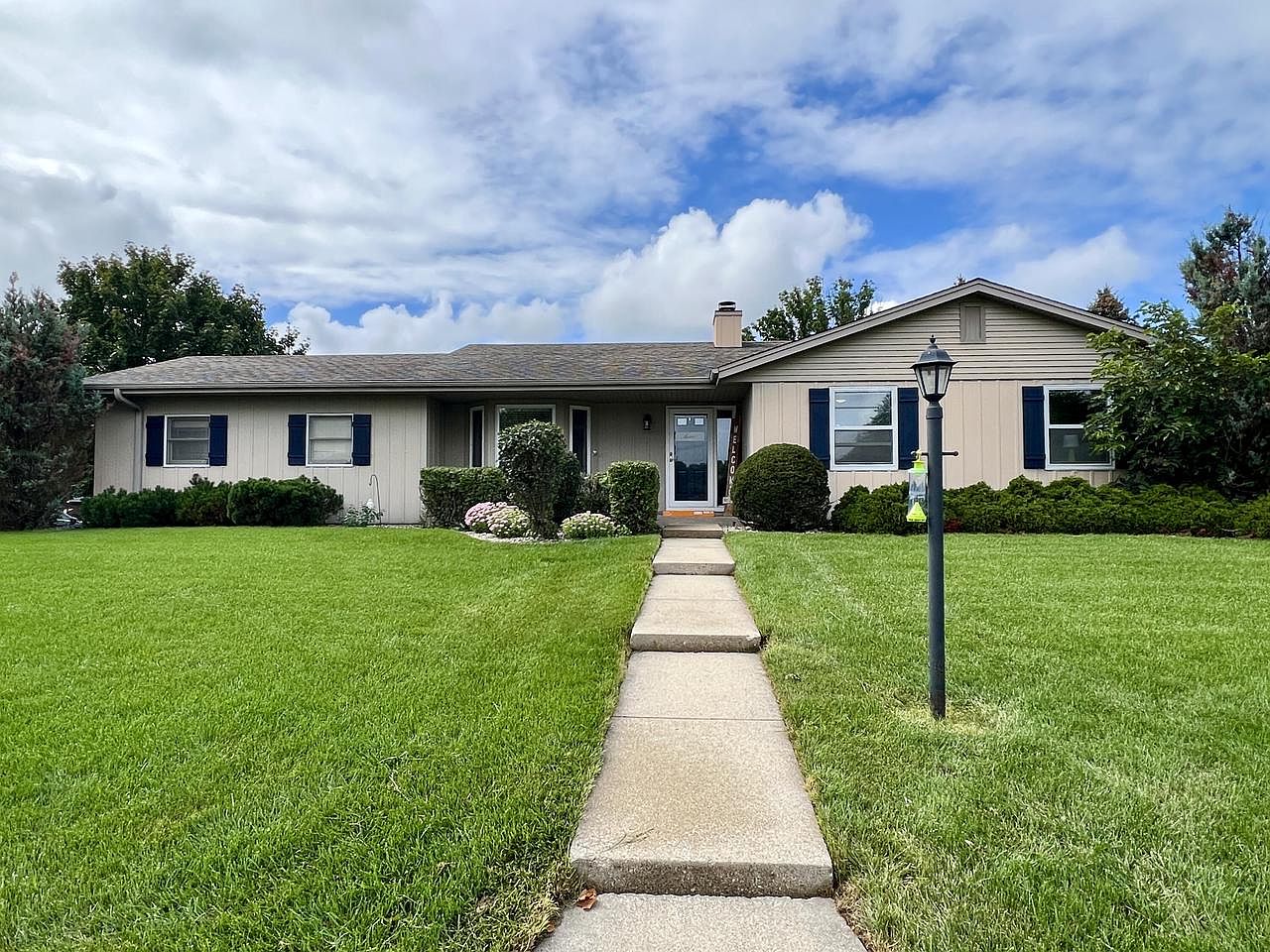 6704 Explorer DRIVE, Racine, WI 53406 | Zillow