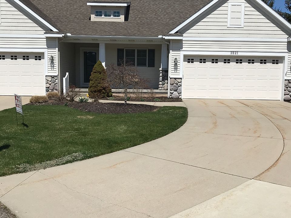 1st image of 3521 Megan Ct NW