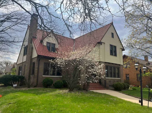 229 Welty Ave, Rockford, IL 61107