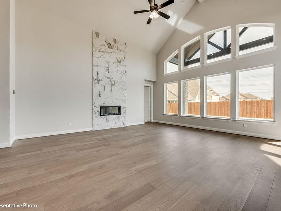 Grand Somercrest Plan, Cedar Ridge Estates, Grand Prairie, TX 75054