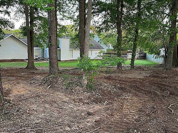 4th image of 11502 Ensley Ave